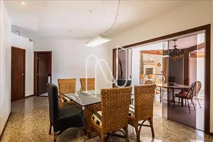  Sala  