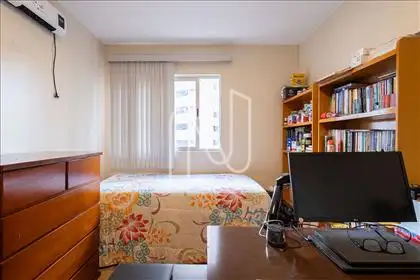 Quarto 01 