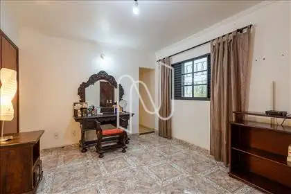 Quarto 1  