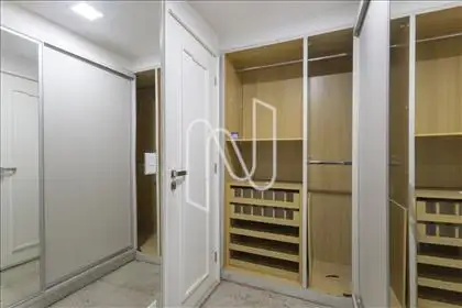 closet  quarto 3
