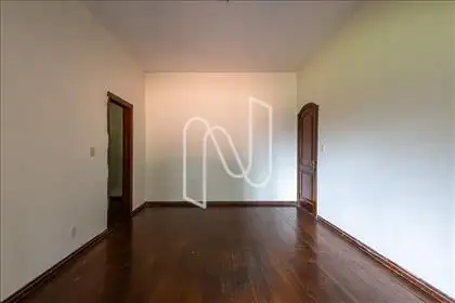 Quarto 4  