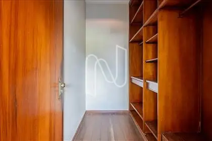 Closet  