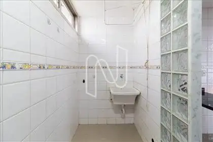 ÁREA DE SERVIÇO 