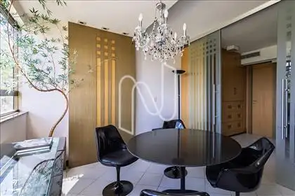  Sala  