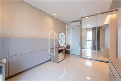 QUARTO 4 - SUÍTE PRINCIPAL  