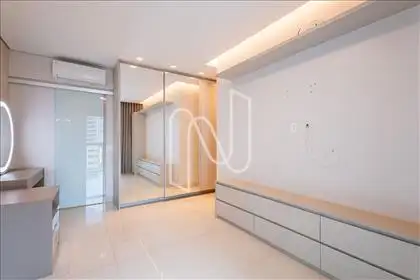 QUARTO 4 - SUÍTE PRINCIPAL  