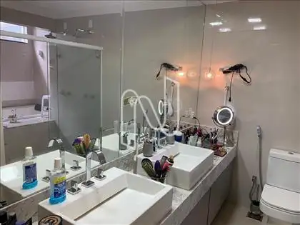 SUÍTE  