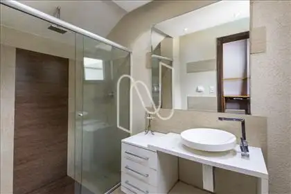 QUARTO 5