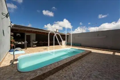  Piscina