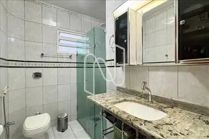 Bnheiro quarto 4