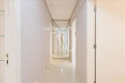 CORREDOR ÁREA INTIMA 