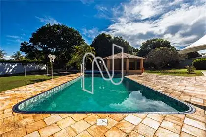  Piscina