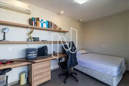 Quarto externo