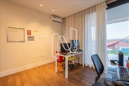 QUARTO 3 - ESCRITÓRIO 