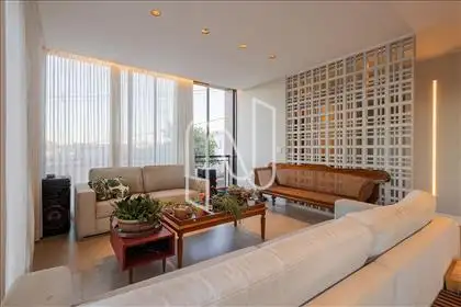  SALA