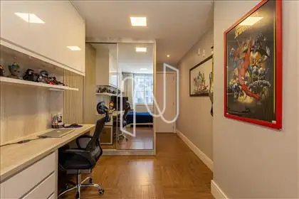 Quarto 4 