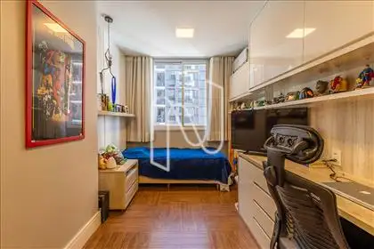 Quarto 4 