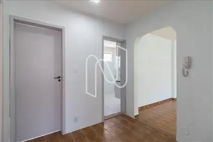  HALL AREA INTIMA
