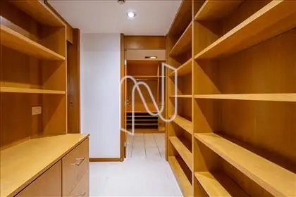   Closet 