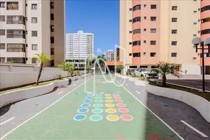  playground 