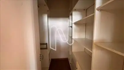  Closet
