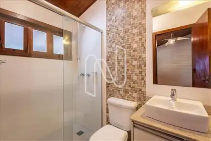 Suite 