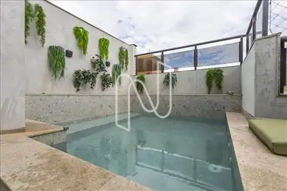 Piscina/ cobertura 