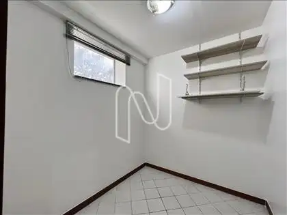 DCE