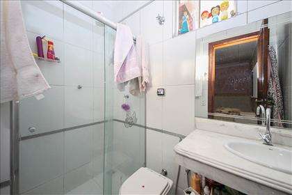 Quarto 3 - banheiro suíte  