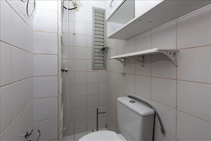 Banheiro de serviço