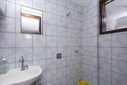 Sala 6 - banheiro 