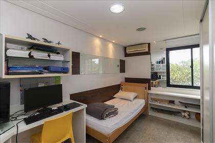 Quarto 1