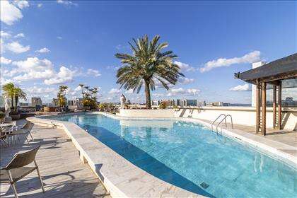 Cobertura - piscina