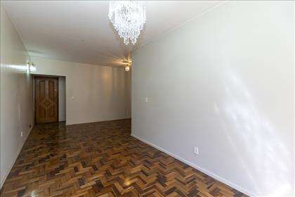 Sala de estar e jantar