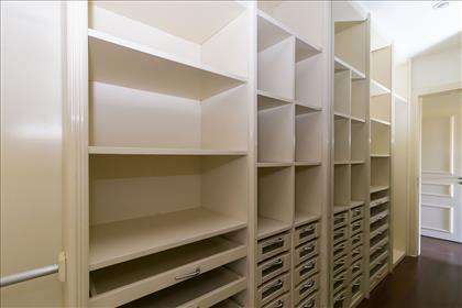 Quarto suíte 4 - closet