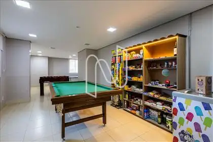 Salão de jogos e mini market 