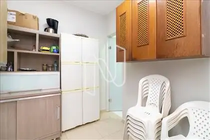 DCE 