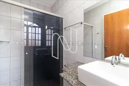 Suíte - Quarto 04  