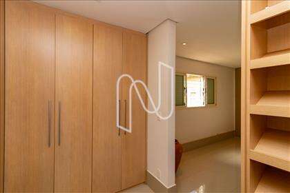 Closet - Quarto 2