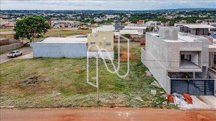LOTE - FRENTE - VISTA PRÓXIMA 