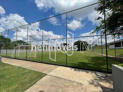 CAMPO DE FUTEBOL 
