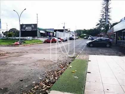 ESTACIONAMENTO - FRENTE 
