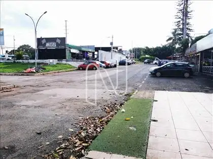 ESTACIONAMENTO - FRENTE 