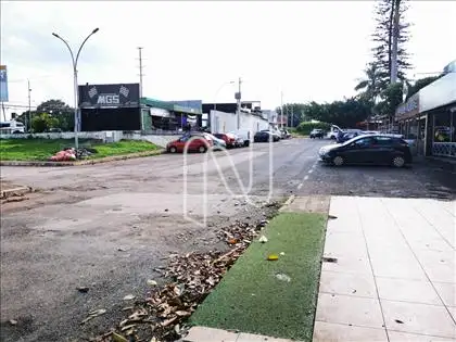 ESTACIONAMENTO - FRENTE 