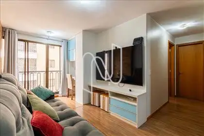  Sala de estar e TV 