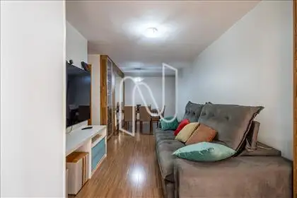  Sala de estar e TV 