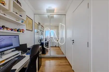 Quarto/Escritório
