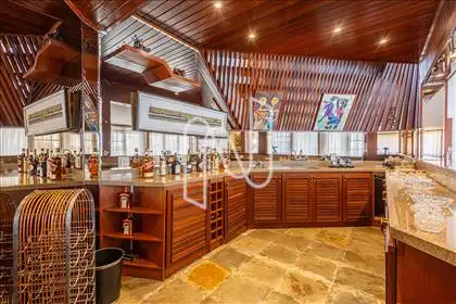 Bar 