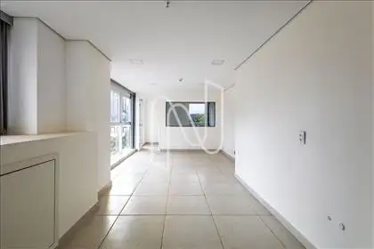Sala e Sala de Reunião 