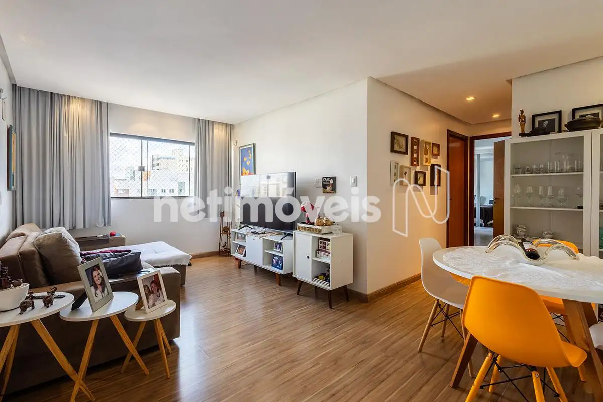  Sala de Estar e Jantar
